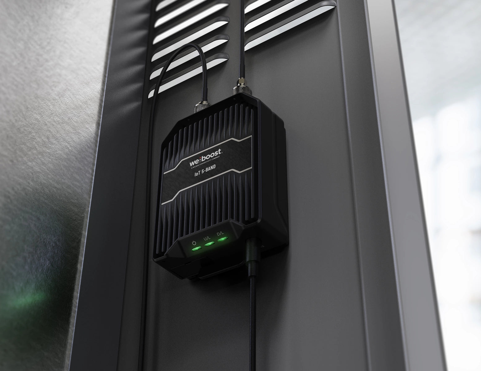 weBoost IoT Direct Connect Signal Booster | 475079