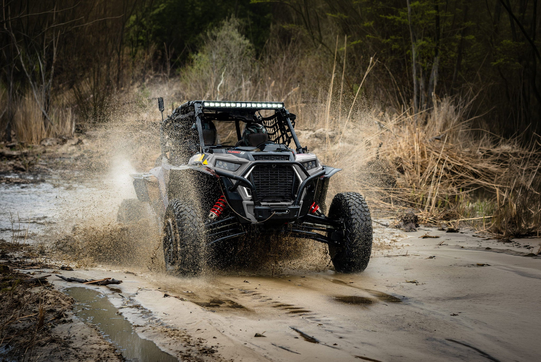 Side by side with the weBoost SxS antenna splashing through water