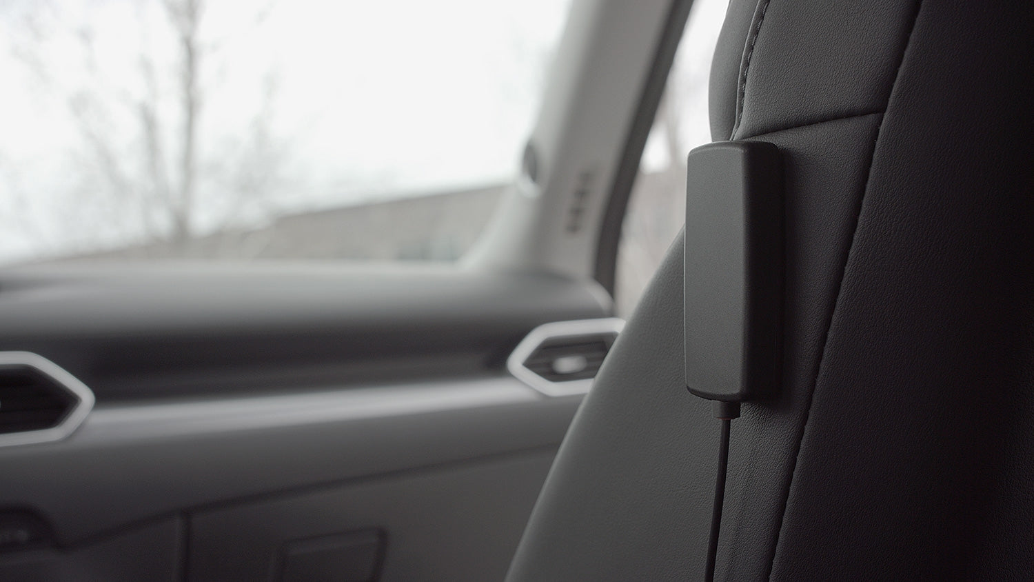 weBoost Slim Low-Profile Antenna with SMA-Male Connector & 10' Coax Cable (314401)